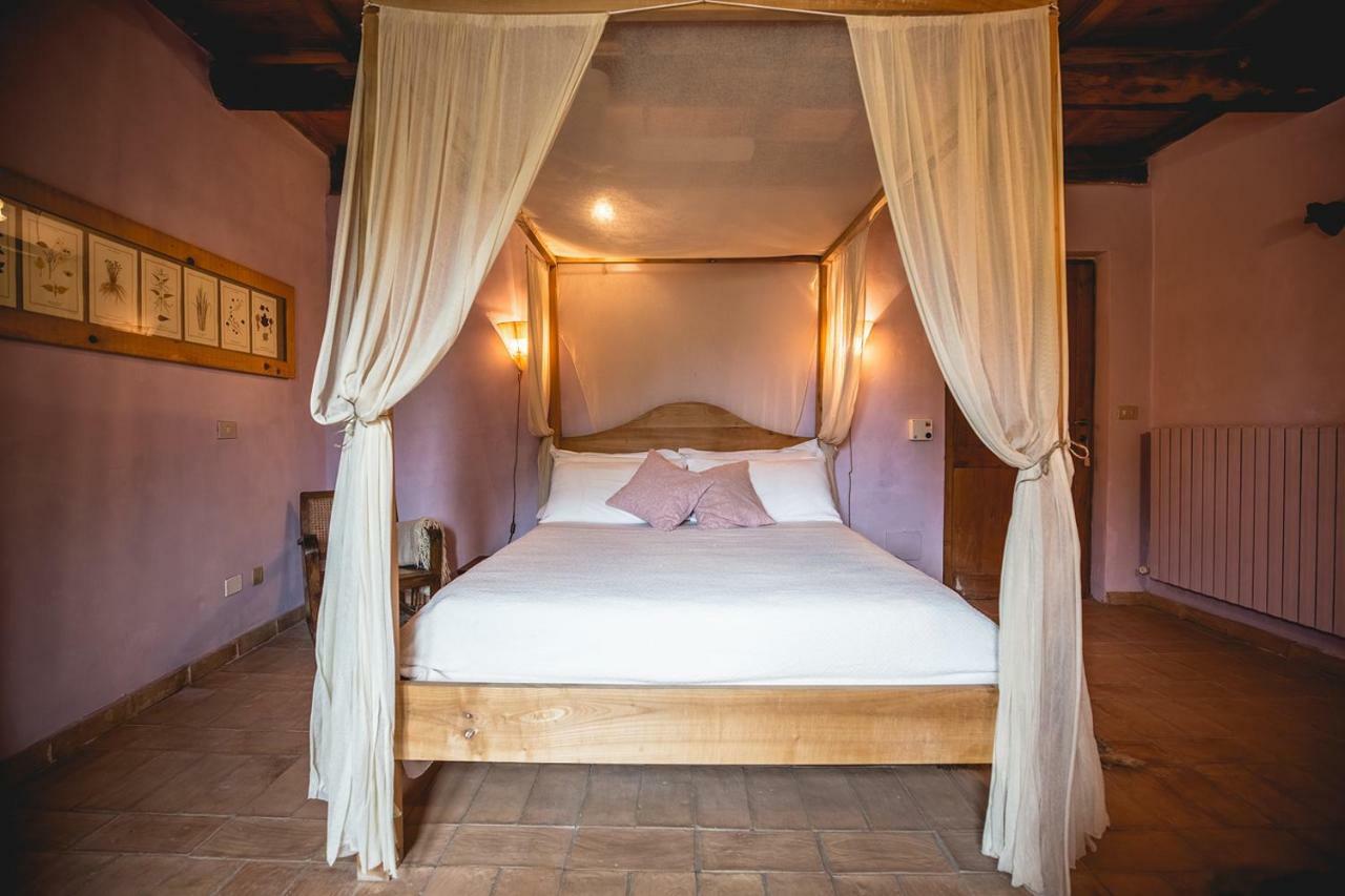 Agriturismo Locanda Settimo Cielo Lubriano Exterior foto